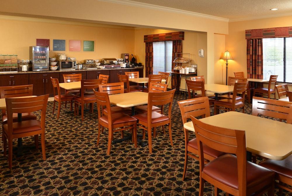 Comfort Suites Prestonsburg West Kültér fotó
