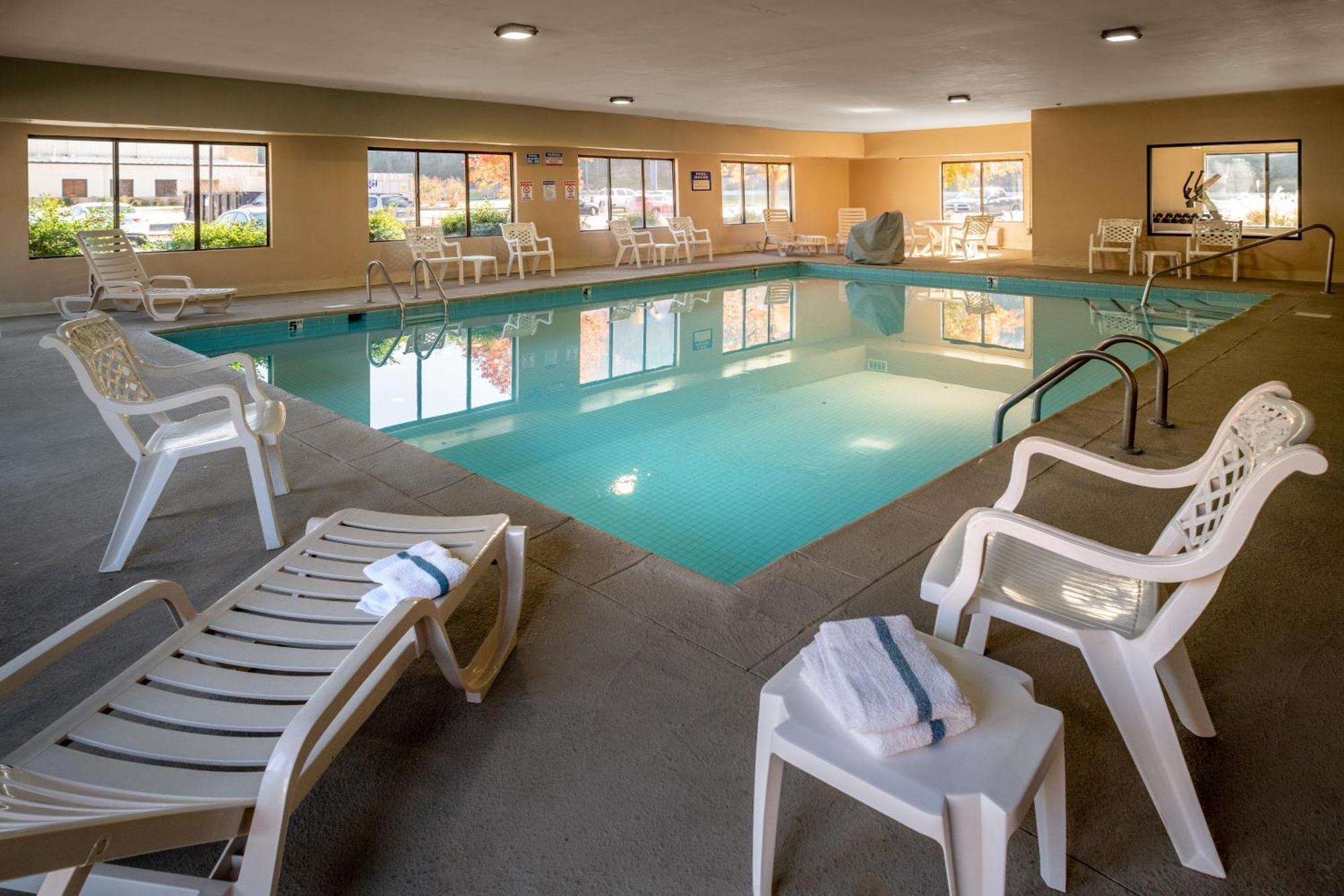 Comfort Suites Prestonsburg West Kültér fotó